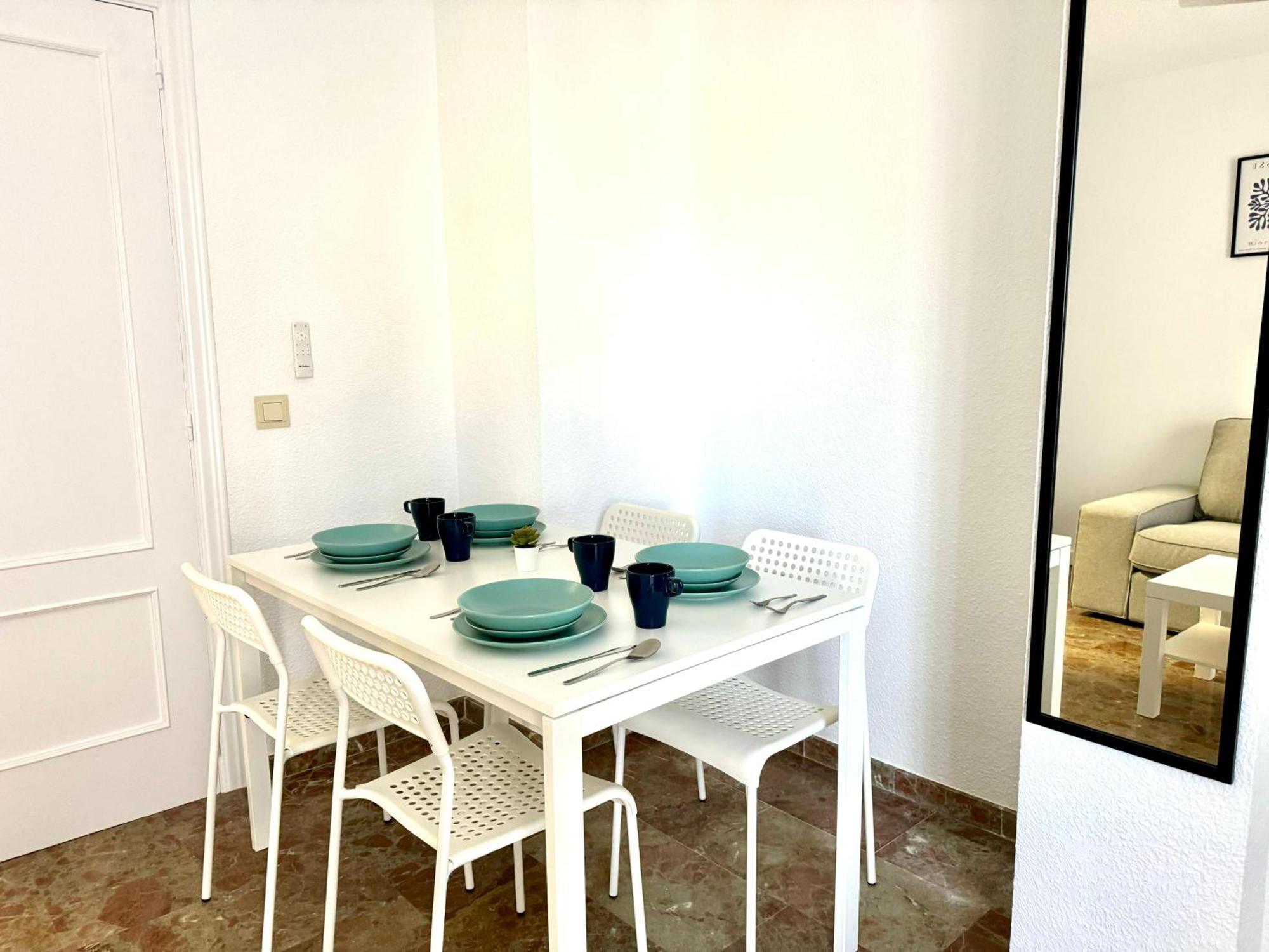 Beautiful & Sunny Apartment Màlaga Exteriér fotografie