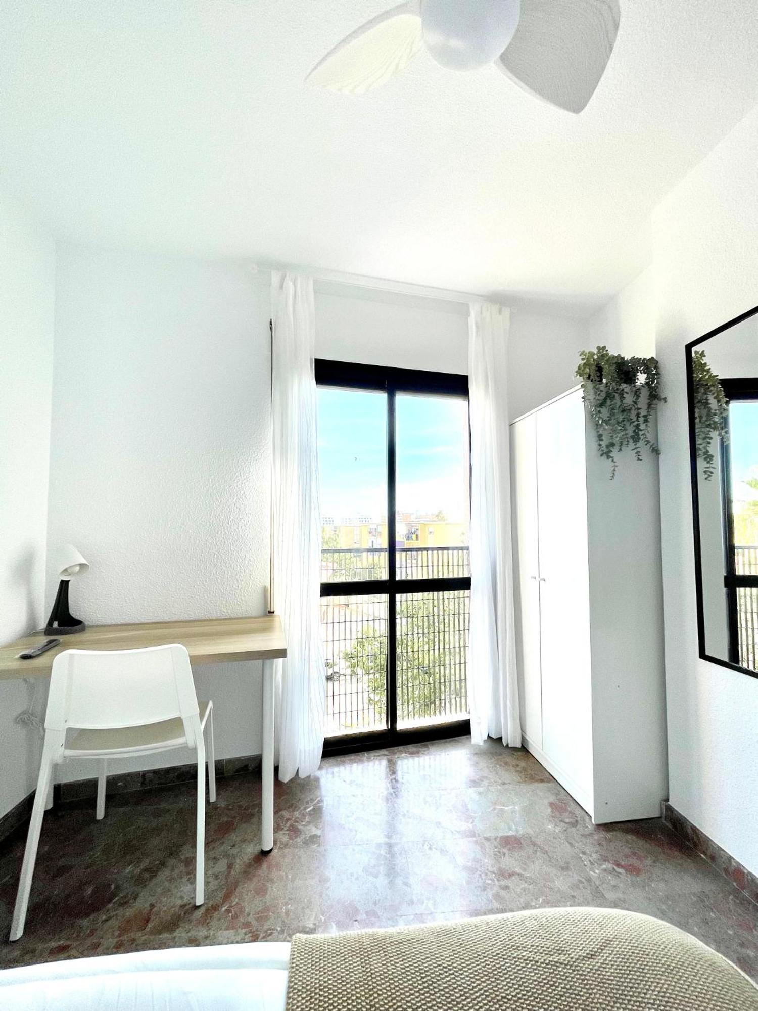 Beautiful & Sunny Apartment Màlaga Exteriér fotografie
